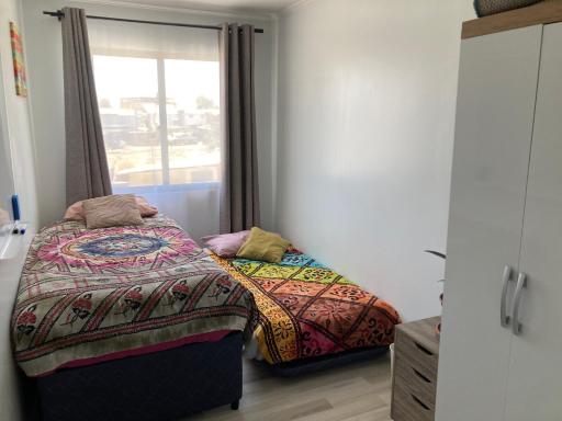 Habitación 1 o 2 personas con baño privado en apartamento COMPARTIDO - Housity