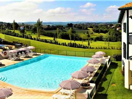 Appartement charmant avec piscine et parking à Arcangues - FR-1-3-475 - Housity