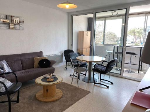 Appartement T3 à Balaruc-les-Bains avec TV dans chaque chambre, Clim et Wifi - FR-1-553-143 - Housity