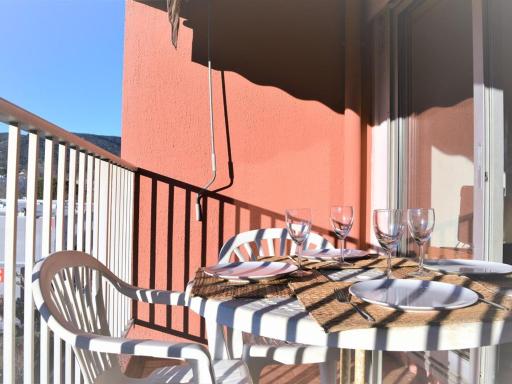 Appartement Le Lavandou, 1 pièce, 4 personnes - FR-1-251-315 - Housity