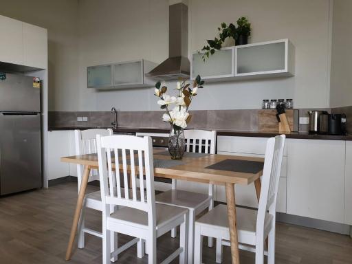 Waverley apartment E-one bedroom wifi available - Housity