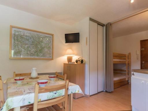 Studio cosy 4 pers. à Serre-Chevalier, proche commerces et remontées mécaniques, casier à ski inclus - FR-1-330E-51 - Housity