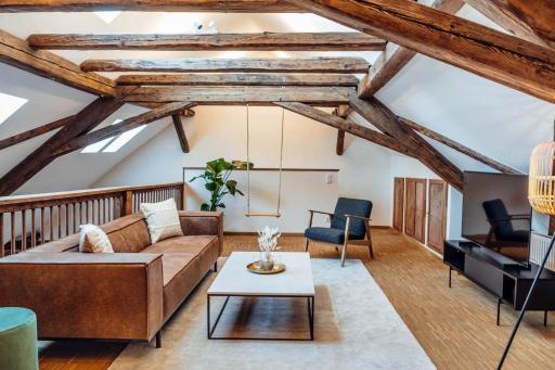 JAMA - Großes Design Apartment, Innenstadt, WLAN, Familie&Gruppen - Housity