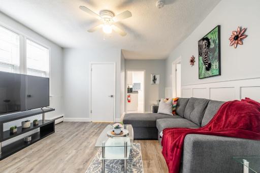 2BR Apartment Near Trails Parks & Waterfalls - Housity
