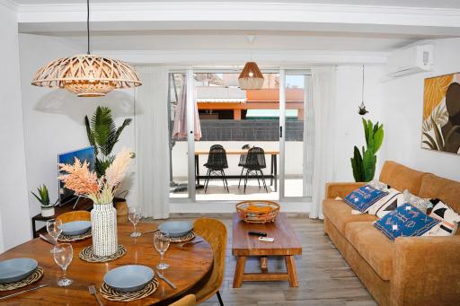 M&C Penthouse Santa Barbara - Housity