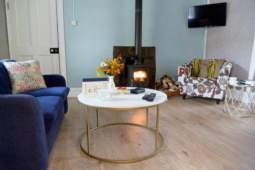 Corderry Farmhouse, idyllic cottage amid 250 acres - Housity