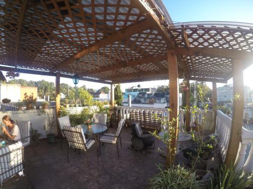Mariana's Petit Hotel - Housity