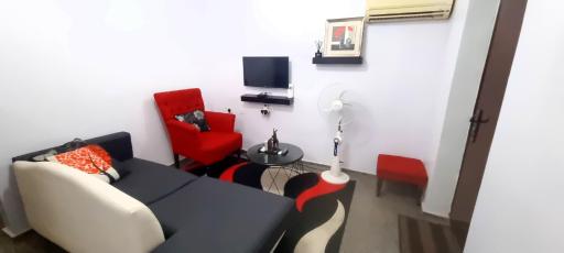 Cozy Home Away From Home at Oniru - Housity