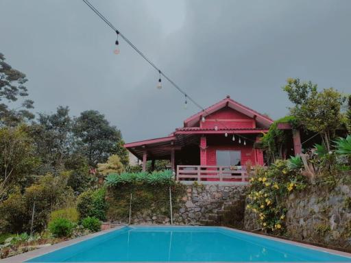 Villa Bata Merah By SPAZIE - Housity