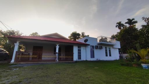 The White House @ Kundang Village - Housity