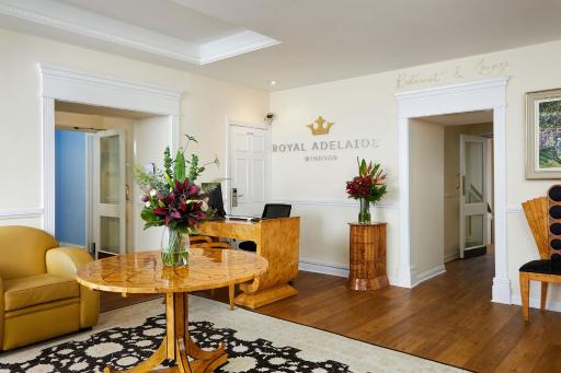 The Royal Adelaide Hotel - Housity