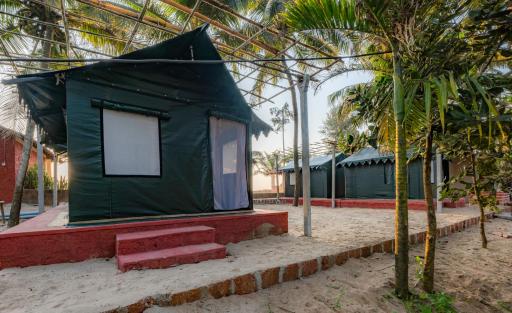 Famstel Gokarna - Beach Stay - Housity