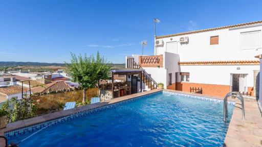 El Castillo Puebla de Los Infantes by Ruralidays - Housity