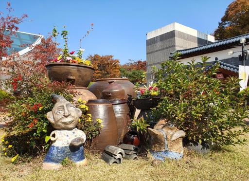 Palgong Mountain Resting Place - Housity