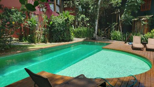 Suíte independente em Condomínio, com piscina - curral - Housity