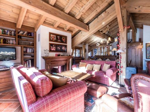 Appartement de standing avec cheminée, 4 chambres, garage et WIFI, Val-d'Isère - FR-1-694-25 - Housity