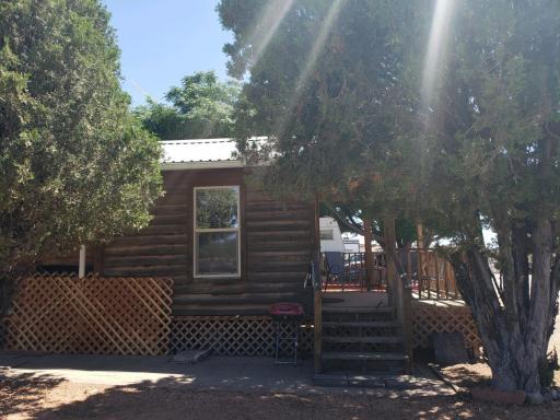 Stampede Cabin 1 w/Hot Tub - Housity