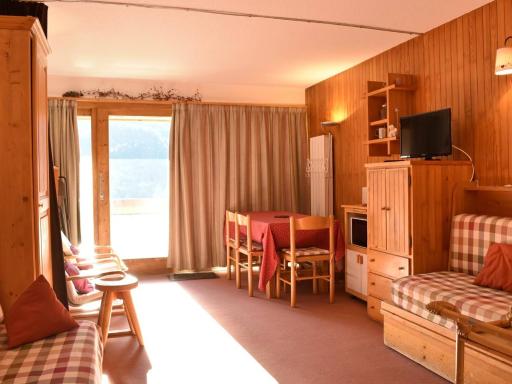 Appartement Méribel, 1 pièce, 4 personnes - FR-1-180-23 - Housity