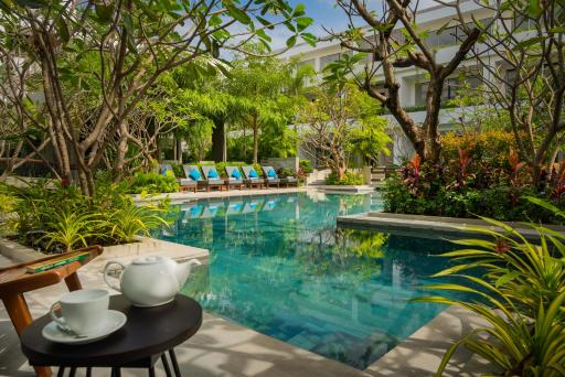 Eightfold Urban Resort - Housity