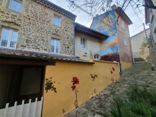 AUBENAS Vals les Bains Maison de vacances Bensylv' 6 personnes - Housity