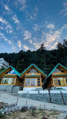 Wolfandwoods - Housity