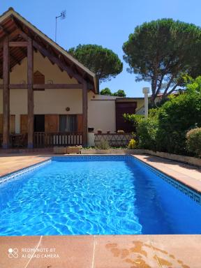 Chalet Entre Parques Naturales - Housity
