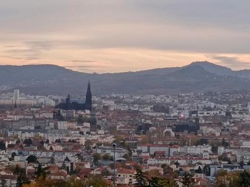 Location saisonnière maison 6-8 personnes - Housity