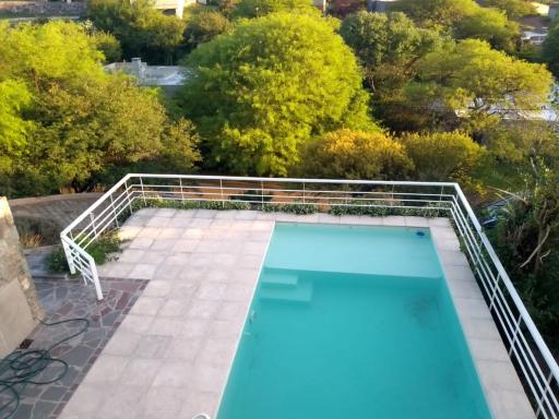 Casa en country de montaña con impresionante vista - Housity