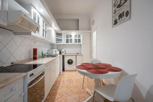 Mirage Monte Apartment - Housity