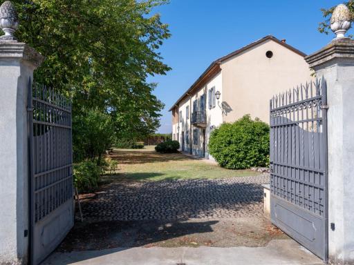 Holiday Home Marina - TNT100 by Interhome - Housity
