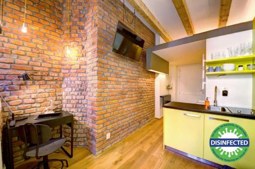 Central studio - Anděl - Housity