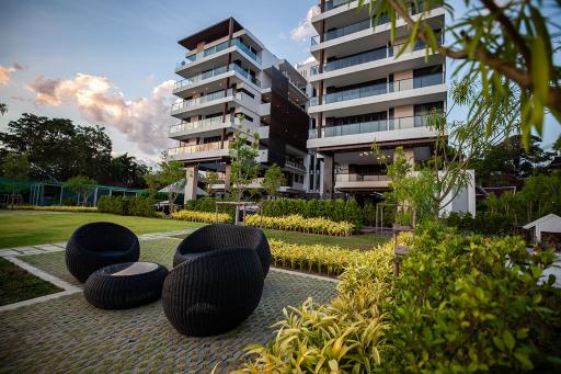 E263 Escape Beach House - Housity