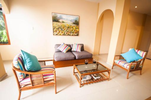 DyC alojamientos - Housity