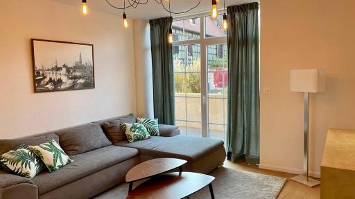 2 pièces refait à neuf proche parlement européen - Housity