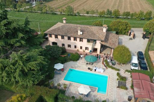 Villa Stefania Asolo piscina e biliardo - Housity