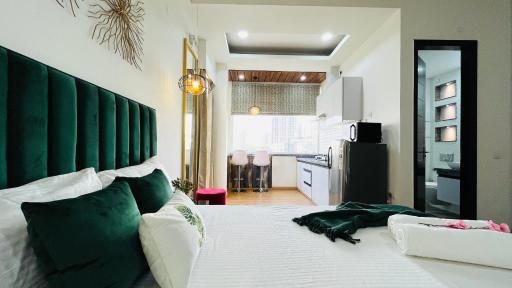 Olive Service Apartments - City Centre Noida - Housity