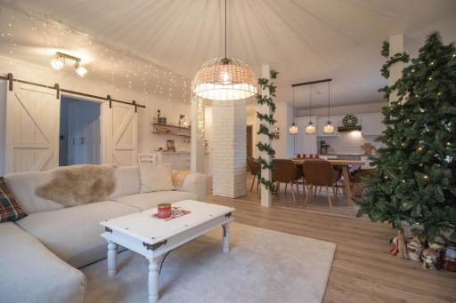 Charmante offene Wohnung im Landhaus Stil - Housity