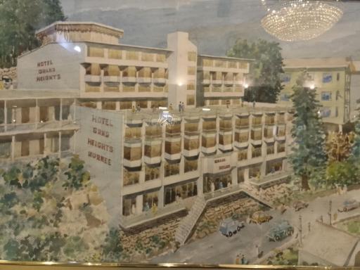 Grand Heights Hotel - Housity