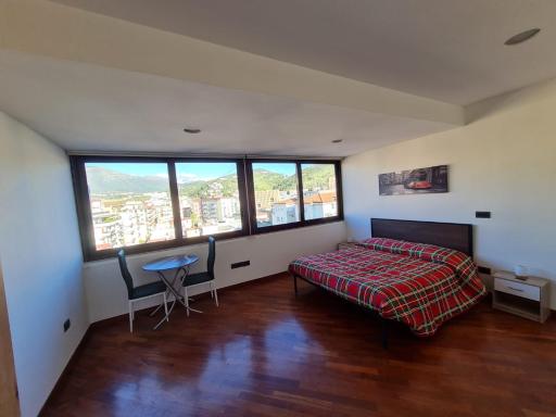 La Grotta Stazione - Housity