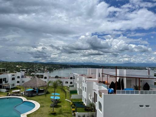 Casa en Tequesquitengo con acceso al lago - Housity