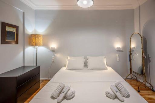 Karolou Ntil- Ground floor Suite - Housity