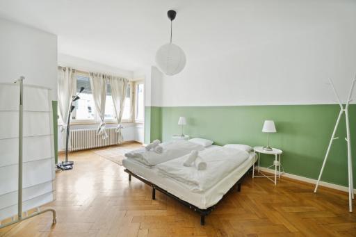 Central Apartment for City Explorers 222 - Housity