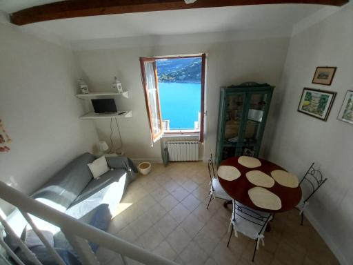 Vittoria 19 - Housity