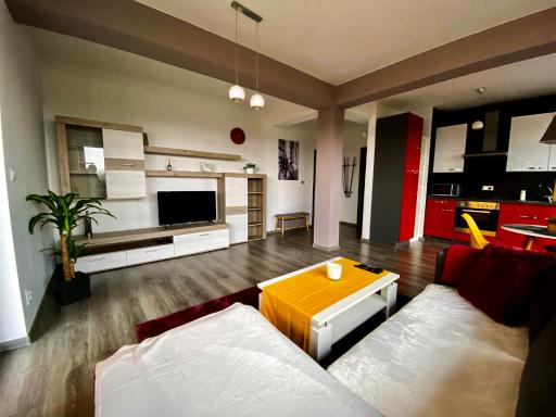 Cozy Residental Apartment - Housity