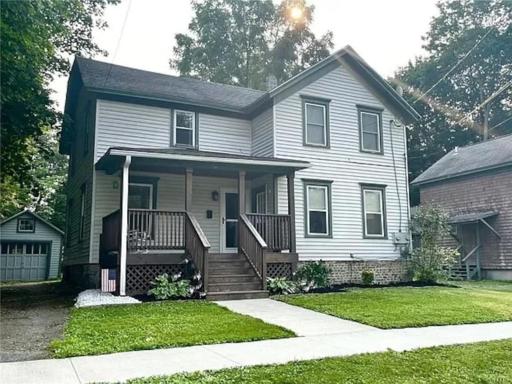 Washington Street Cozy Home - Housity