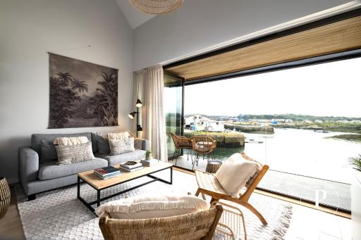 Primero Apartments - Hayle Villas - Housity