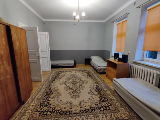 Idealny dla firm - Housity