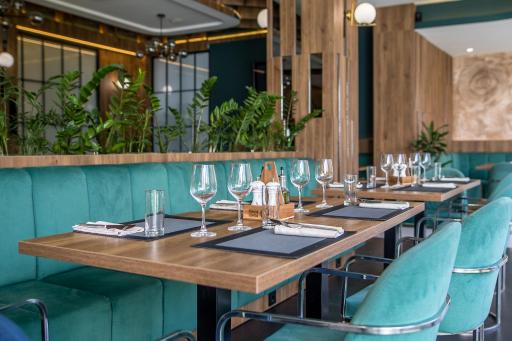 Hotel Omni - Housity