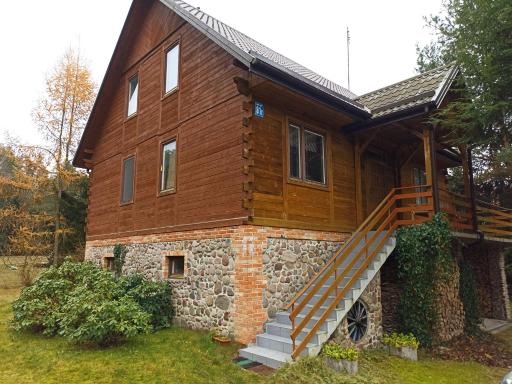 Forest River Villa with fireplace and billard - Housity