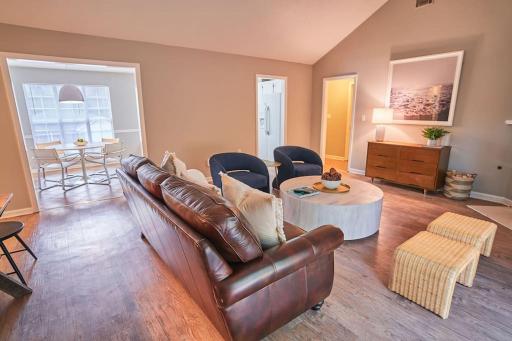 *Sugar Pine Cottage*-WiFi/Netflix/Parking/Games - Housity